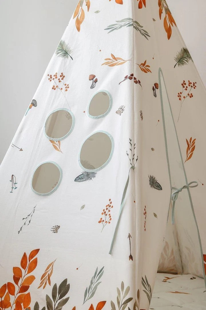 Teepee tent - Forest friends