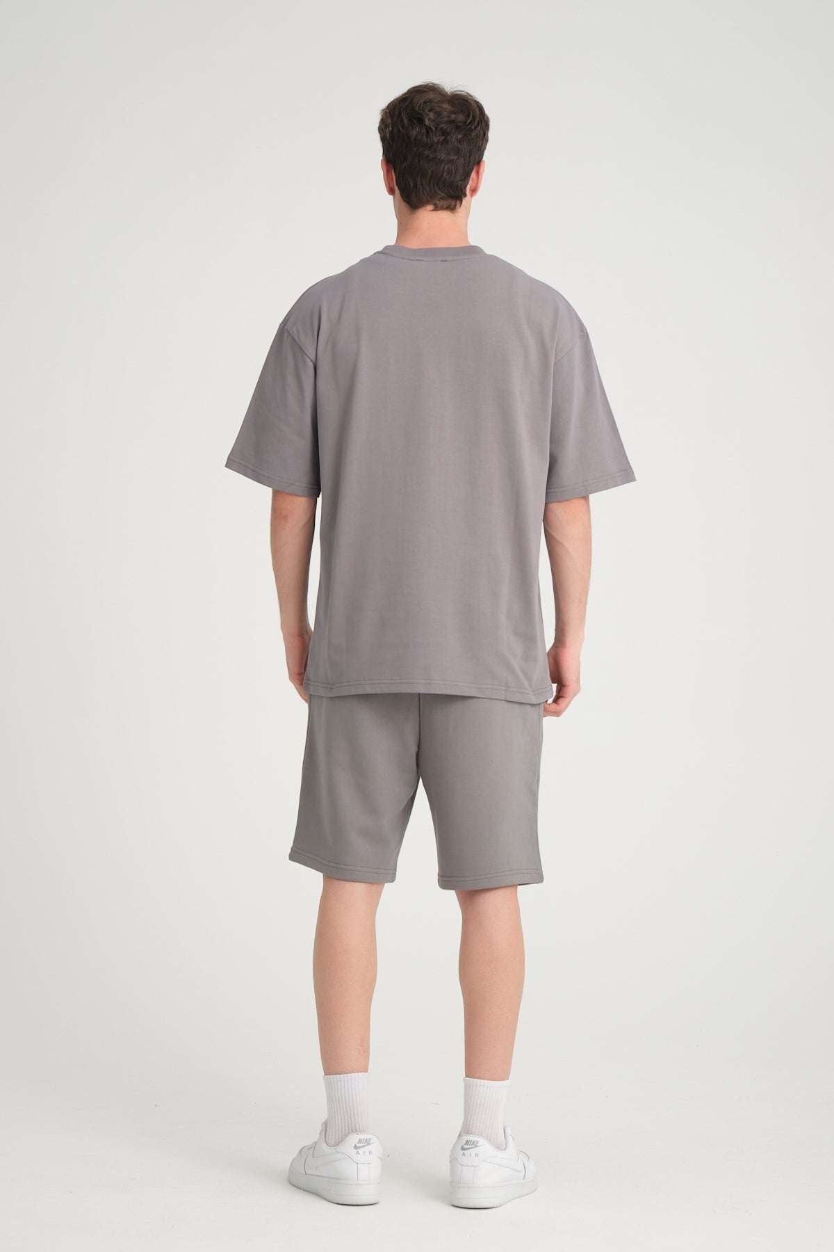 Heavyweight T-Shirt - Grey