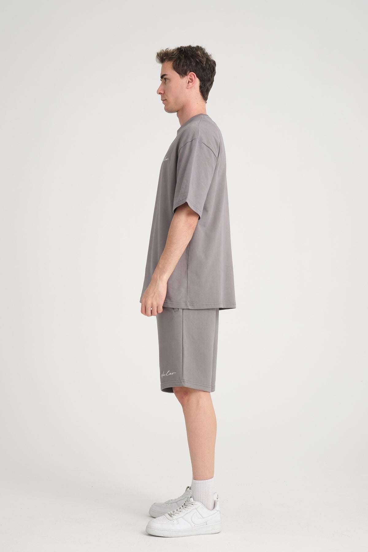 Heavyweight T-Shirt - Grey